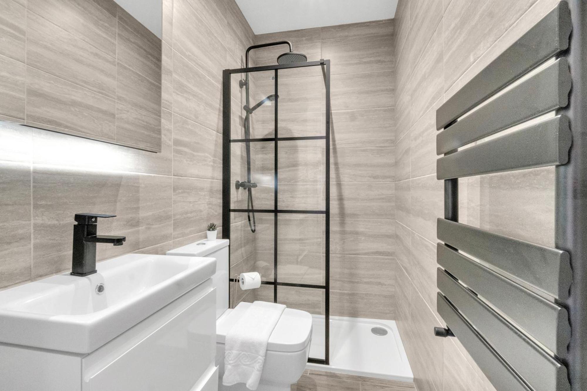 Homely North London Apartments Hendon The Hyde Екстер'єр фото
