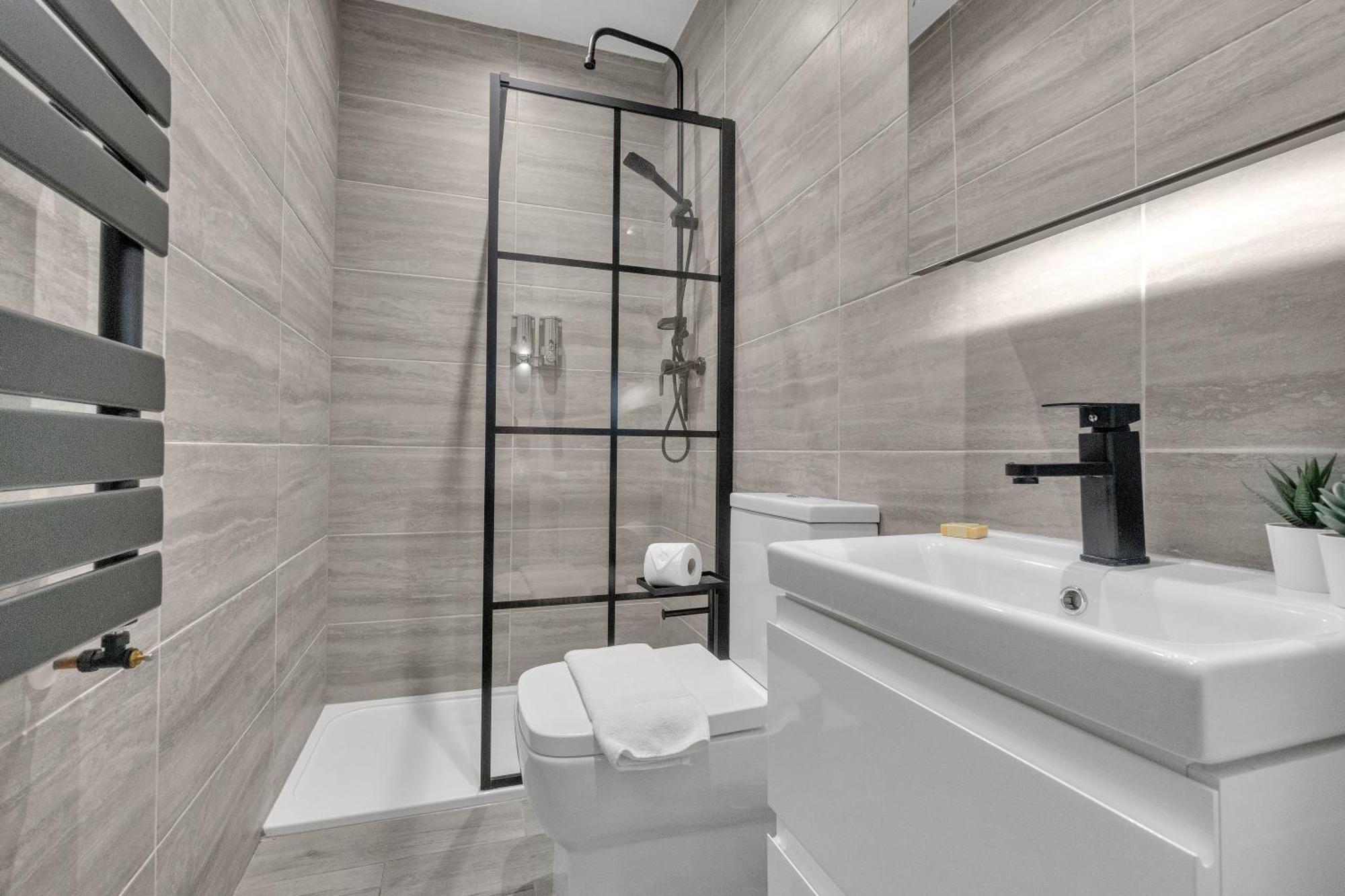 Homely North London Apartments Hendon The Hyde Екстер'єр фото