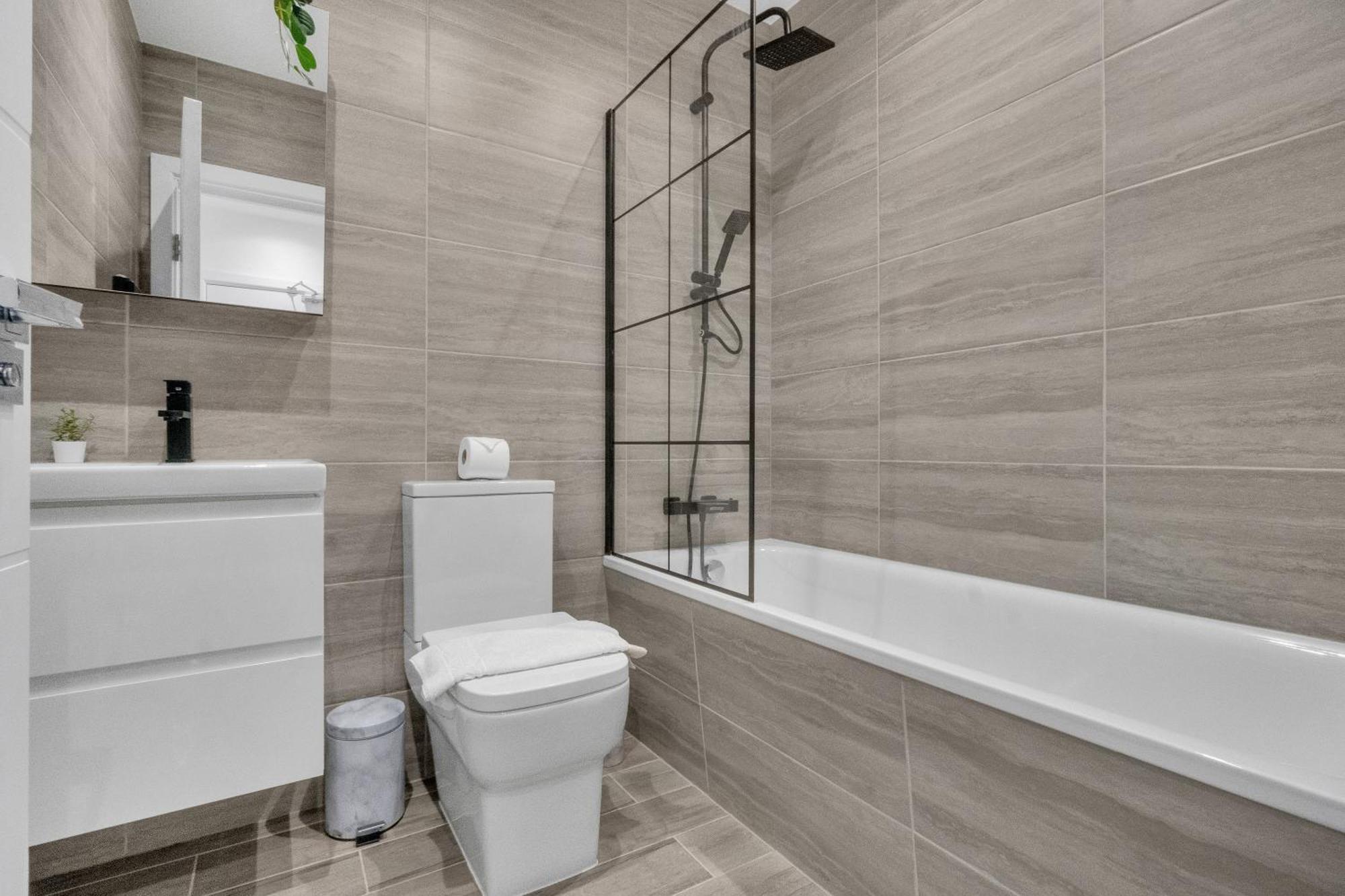 Homely North London Apartments Hendon The Hyde Екстер'єр фото