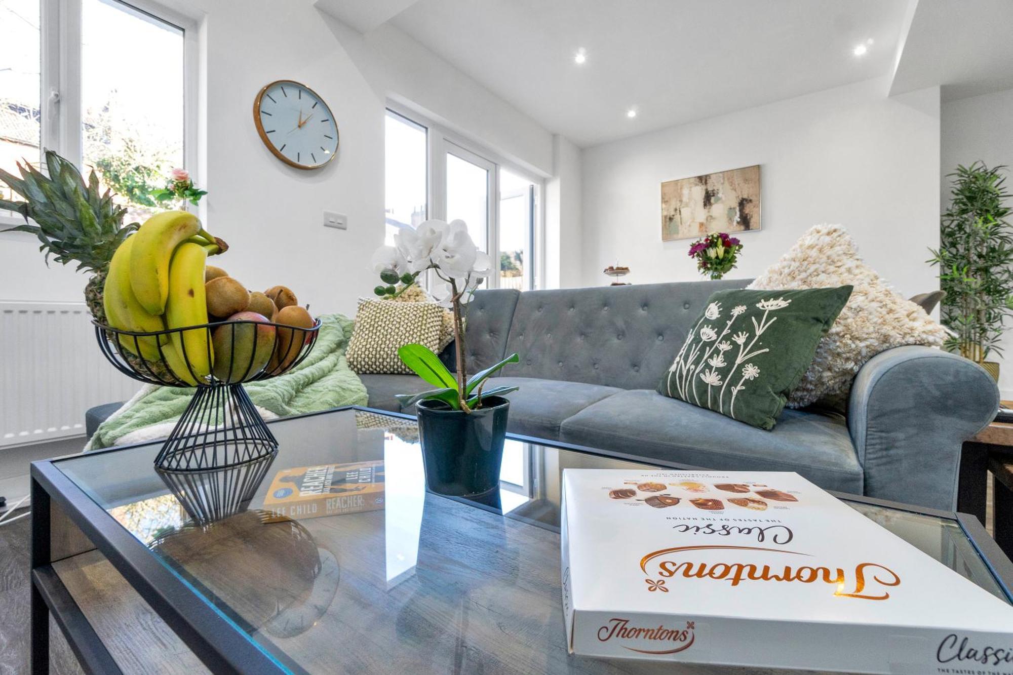 Homely North London Apartments Hendon The Hyde Екстер'єр фото